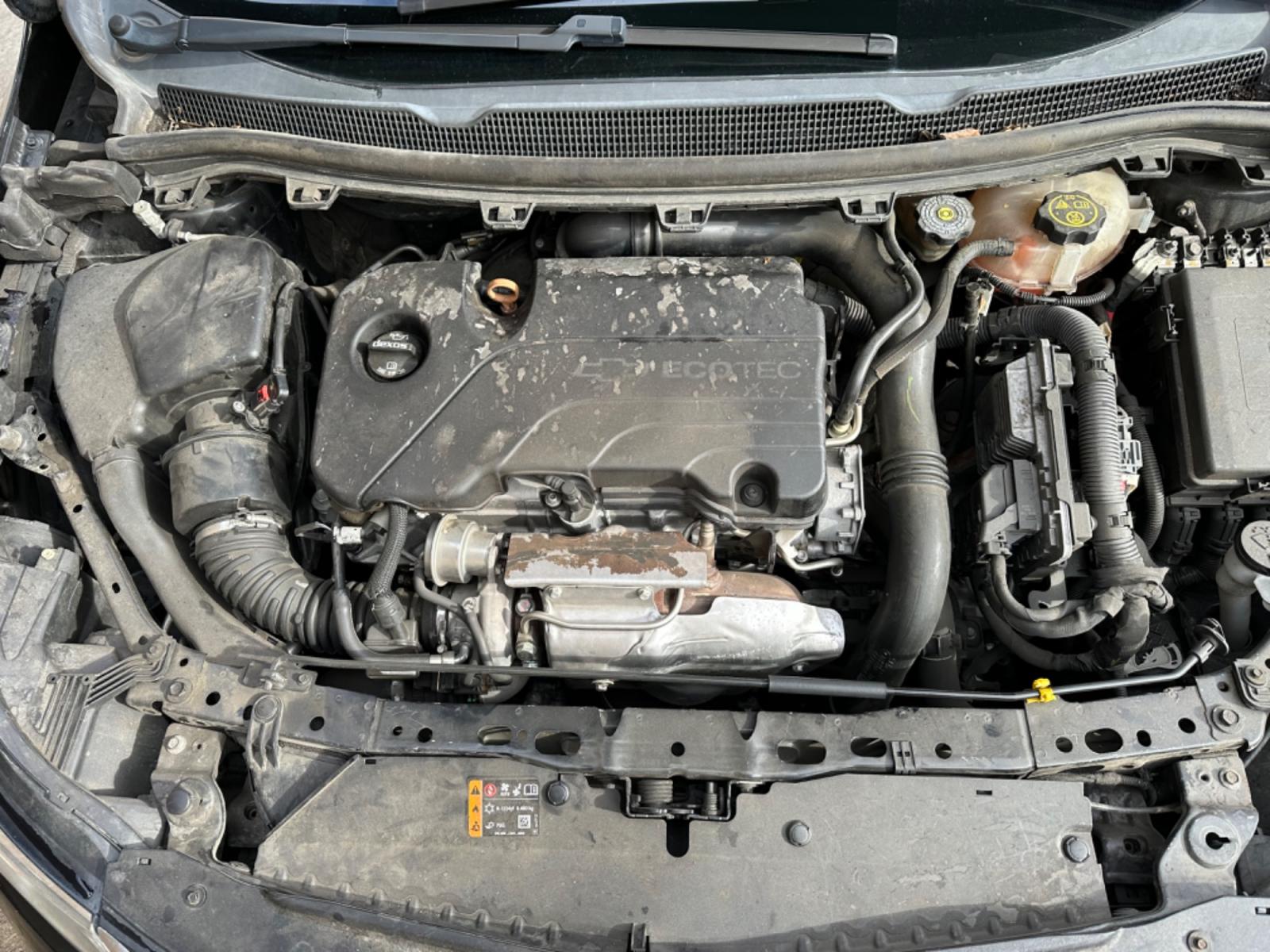 2017 Black /BLACK Chevrolet Cruze LS Auto (1G1BC5SM6H7) with an 1.4L L4 DOHC 16V TURBO engine, 6A transmission, located at 30 S. Berkeley Avenue, Pasadena, CA, 91107, (626) 248-7567, 34.145447, -118.109398 - Photo #17